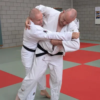 🥋 Worp in de kijker: Harai-goshi