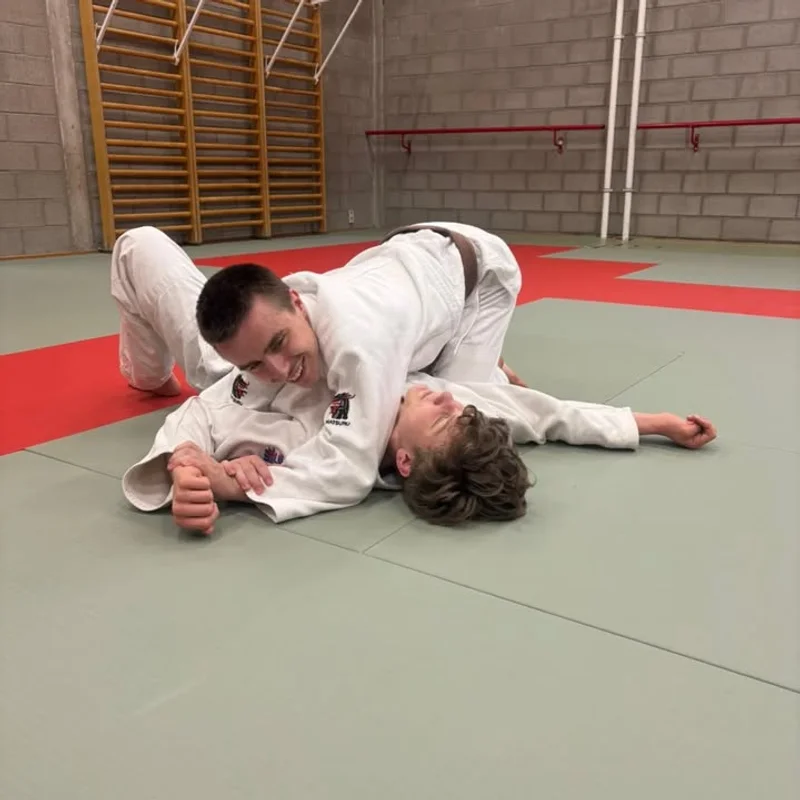 🥋 Klem in de kijker: Ude-garami - afbeelding 2